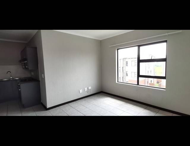 2 BEDROOM PROPERTY TO RENT IN WILGEHEUWEL